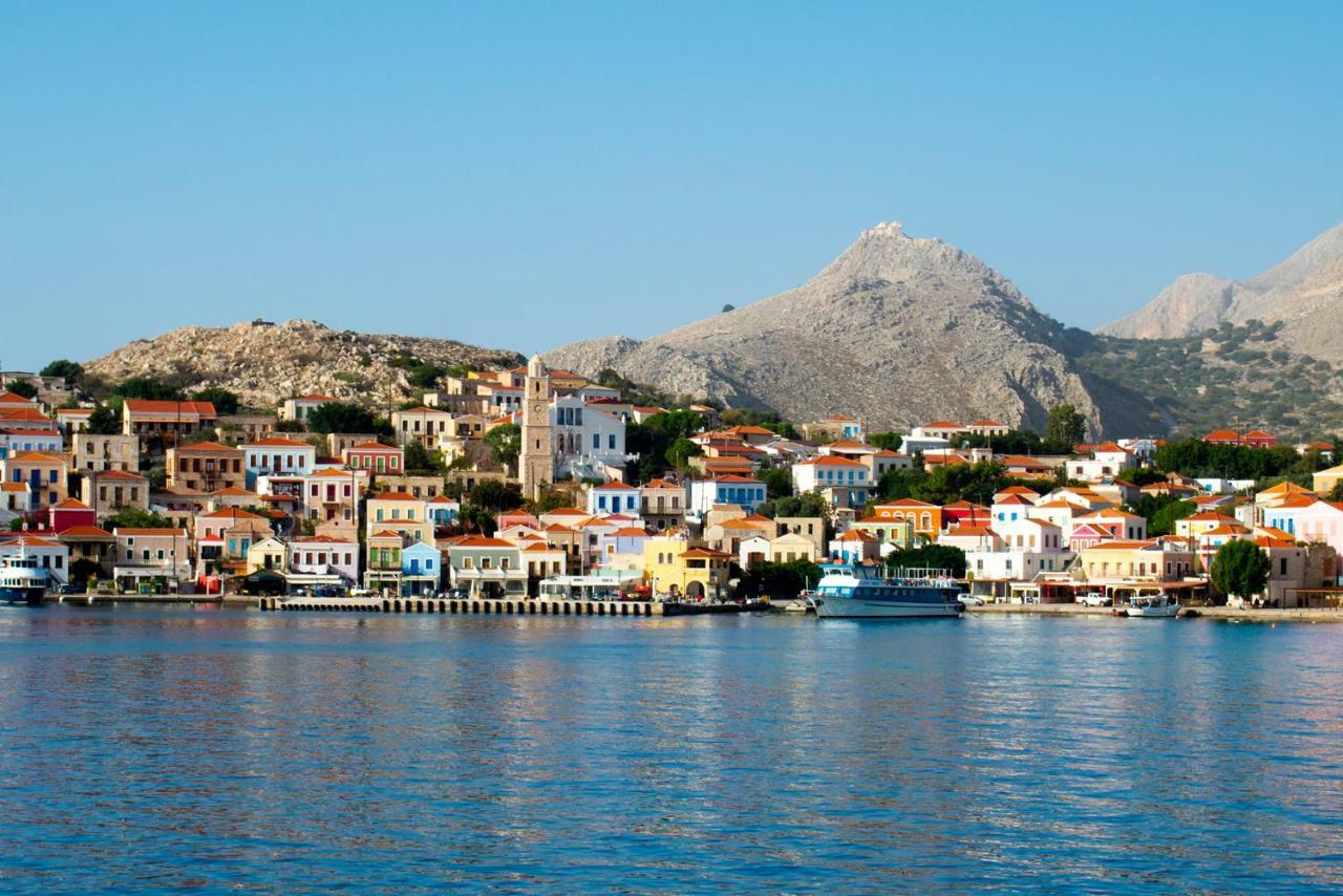 Kleanthe Hotel Chalki Town Exterior foto